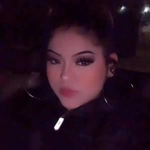 Meet your Posher, Daylin